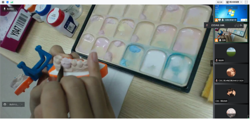 口腔學院開展企業(yè)技師進課堂活動